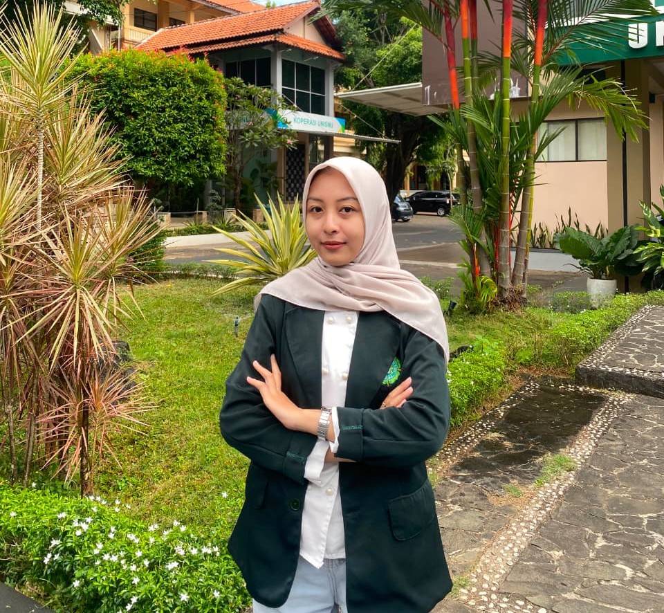 Fira Salmatuzzahira